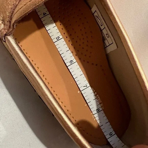 G.H. Bass & Co. NEW Penny Stardom Weejuns 5 Gold - Picture 9 of 9